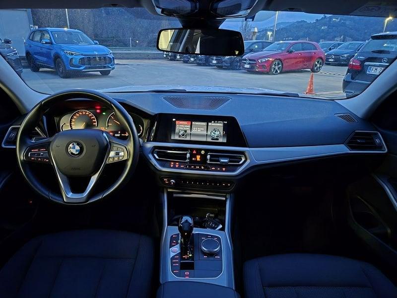 BMW Serie 3 320d Touring xdrive Business Advantage auto