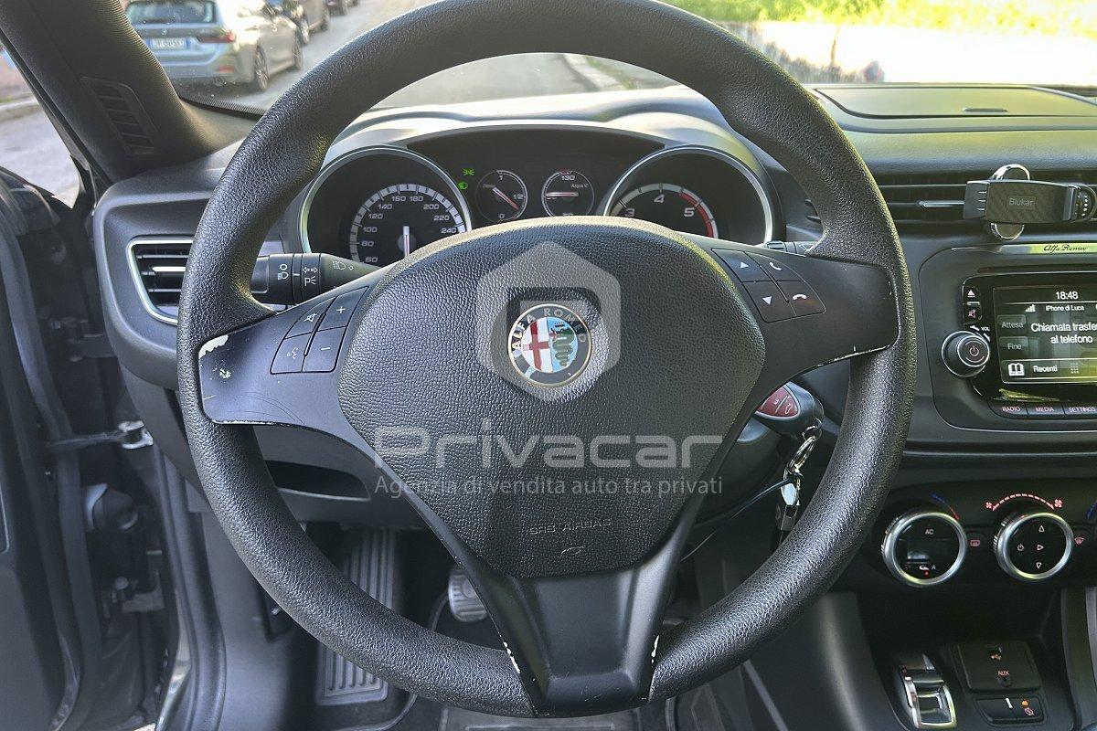 ALFA ROMEO Giulietta 1.6 JTDm-2 105 CV Distinctive