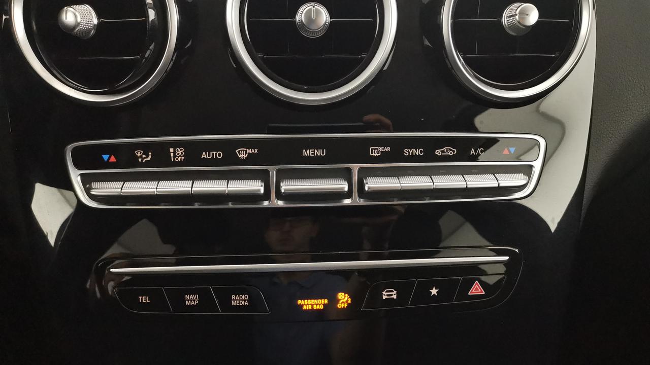 Mercedes-Benz GLC - X253 2019 - GLC 200 d Business 4matic auto