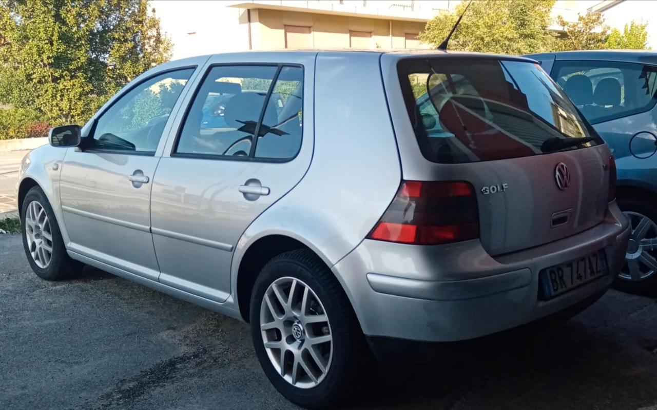 Volkswagen Golf 1.9 TDI/115 CV cat 5 porte GTI