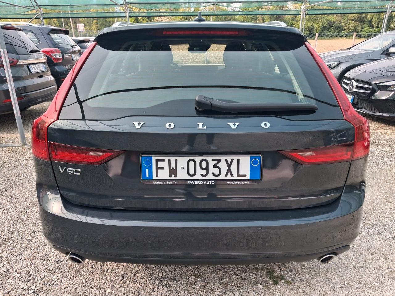 Volvo V90 2.0 d4 Business geartronic my19
