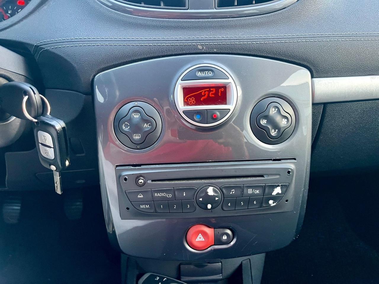 Renault Clio sw 1.2benz 2011 164.000km perfetta