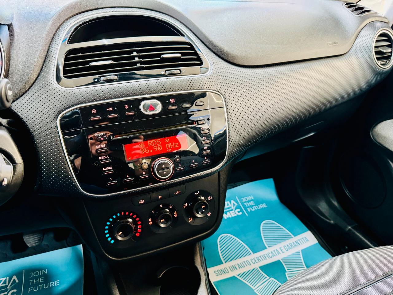 Fiat Punto 1.3 Mjt 95 CV 5 porte Distribuz. Nuova