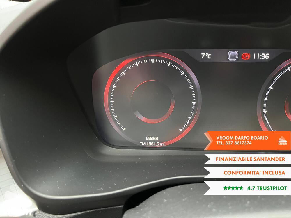 VOLVO XC40 (2017-->) XC40 T2 Geartronic Momentum