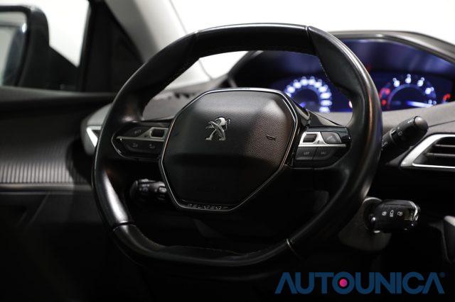 PEUGEOT 3008 PURETECH TURBO 130 S&S ACTIVE