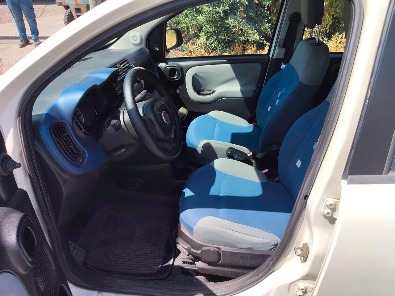 Fiat Panda 1.3 MJ 75 cv leggere descrizione