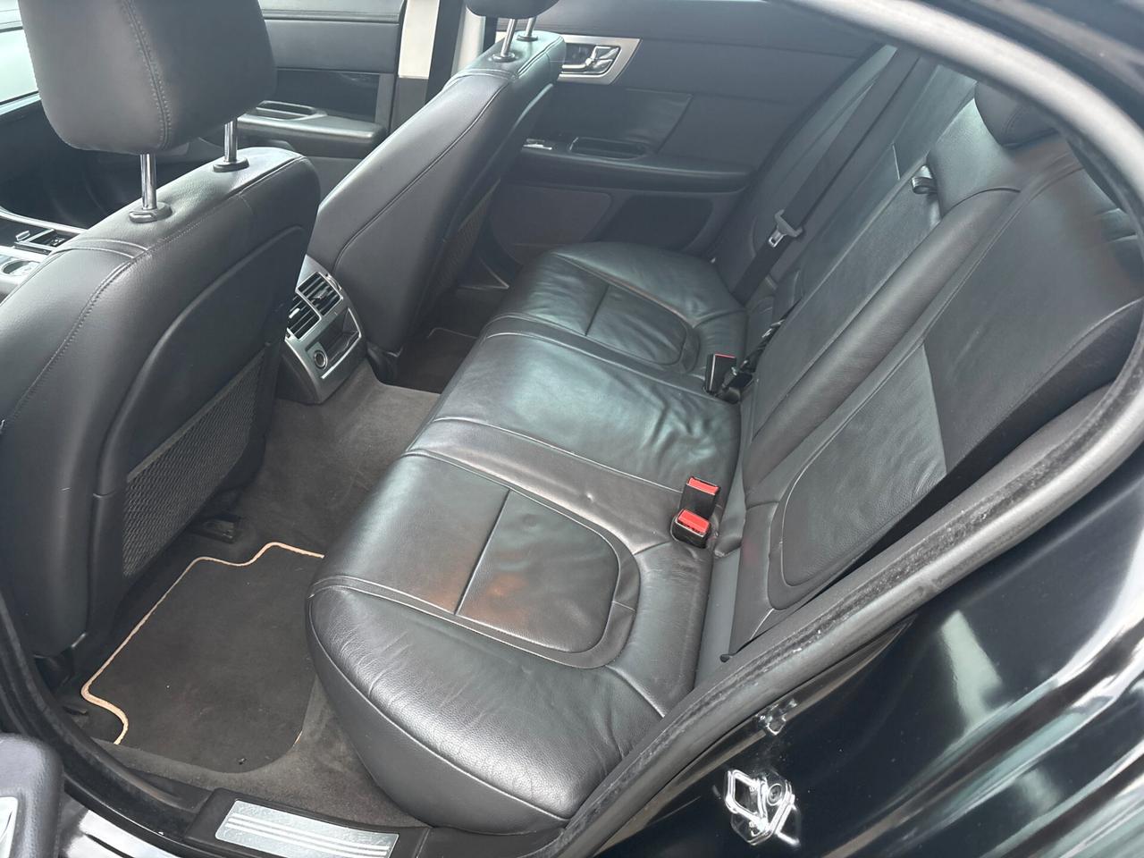 Jaguar XF 2.2 D 200 CV -Full