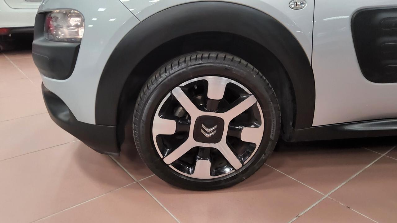 Citroen C4 Cactus PureTech 82 Shine