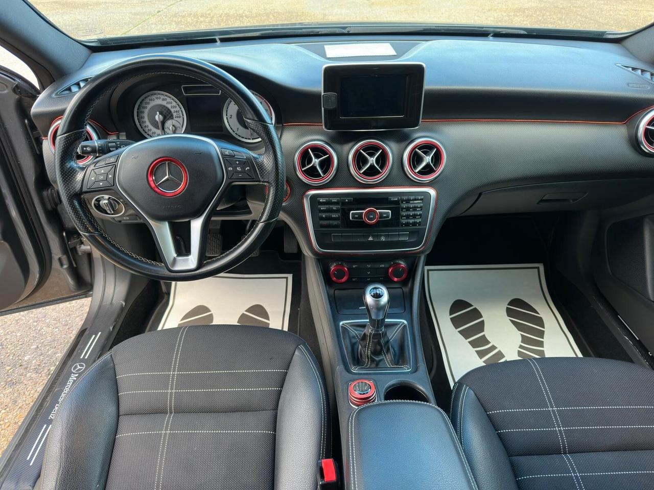 Mercedes-benz A 180 CDI Dark Night Edition