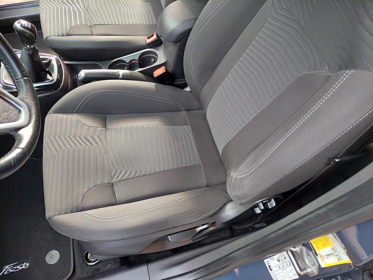 Ford Fiesta 1.6 TDCi 95CV 5 porte Titanium