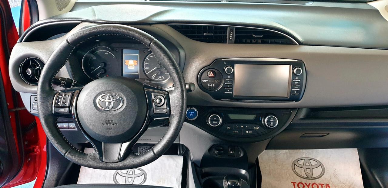 TOYOTA YARIS 1.5 BENZINA/IBRIDA KM 69 MILA CON GARANZIA TOYOTA