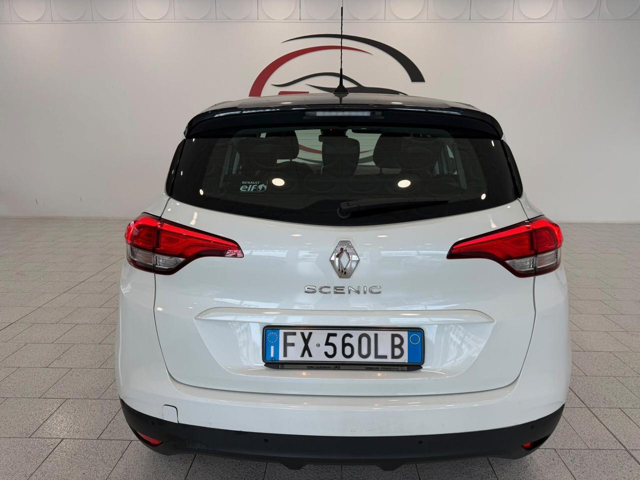 Renault Scénic TCe 140 CV EDC FAP Intens
