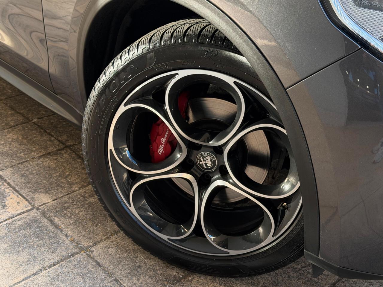 Alfa Romeo Stelvio 2.2 Turbodiesel 190 CV AT8 Q4 Sprint