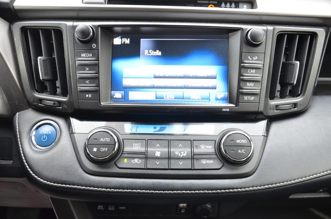 Toyota RAV 4 2.5 Hybrid 2WD Style