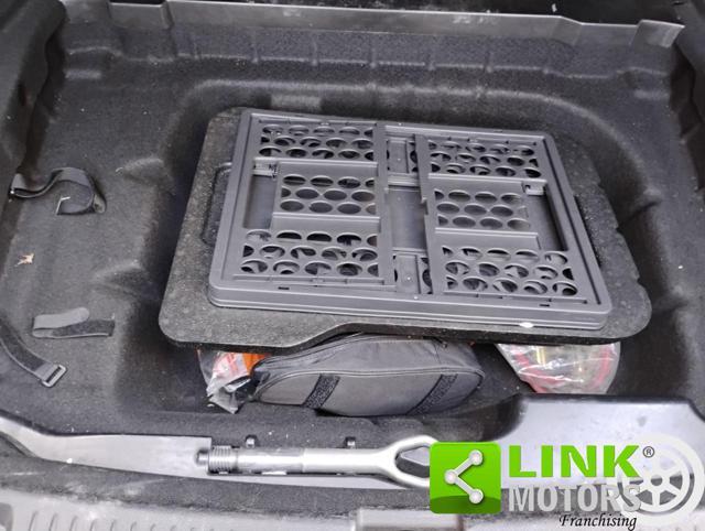 MERCEDES-BENZ E 220 d Auto Sport