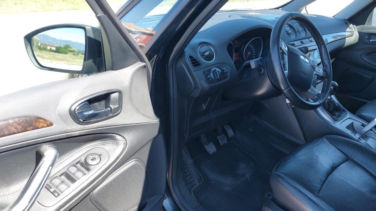 Ford Galaxy 2.0 TDCi 140 CV Ghia 7 mosti motoristicamente perfetta