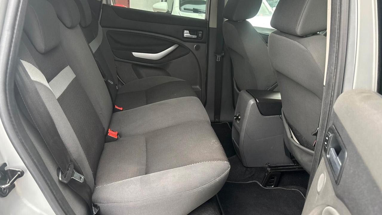 Ford Kuga 2.0 TDCi 136 CV 2WD Titanium DPF