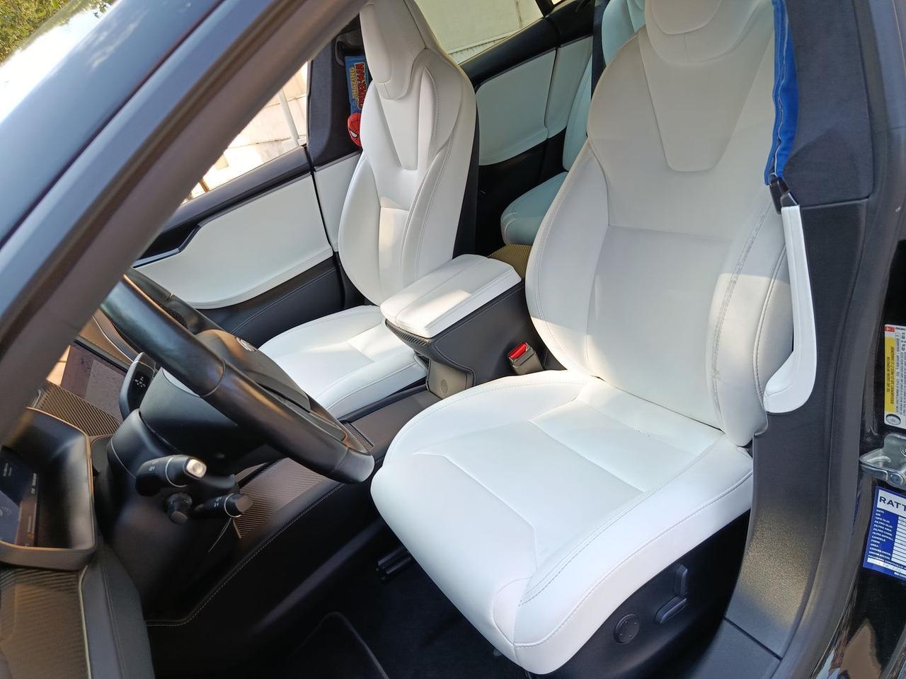 Tesla Model S 60d #6106