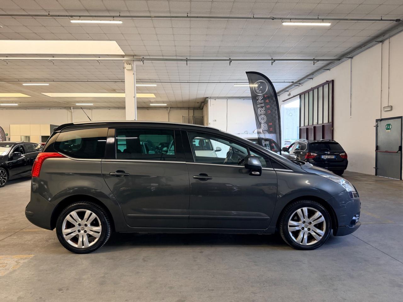 Peugeot 5008 2.0 HDi 163CV aut. Féline
