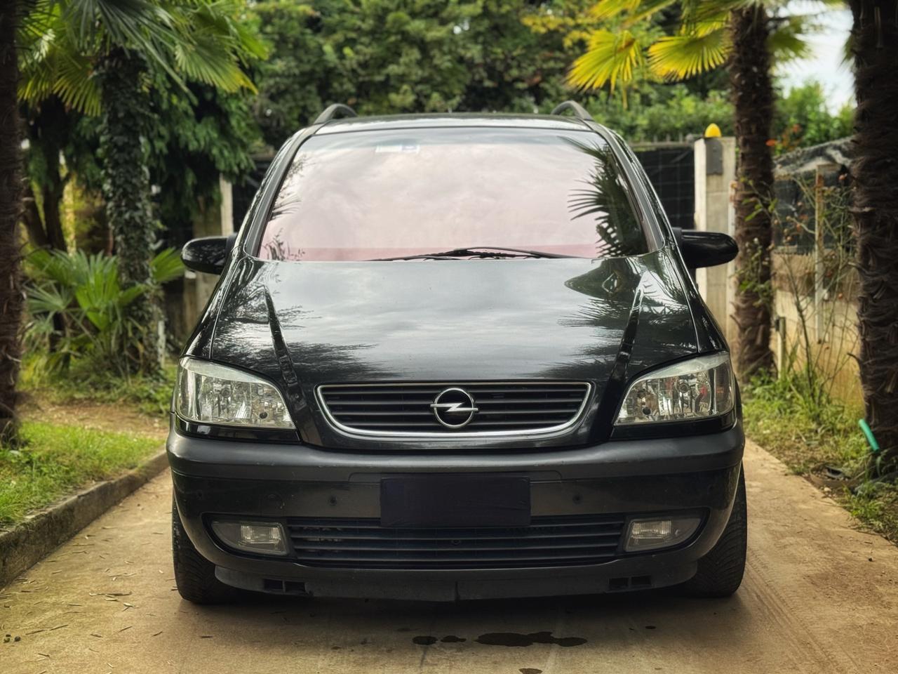 Opel Zafira 2.0 16V DTI cat Elegance