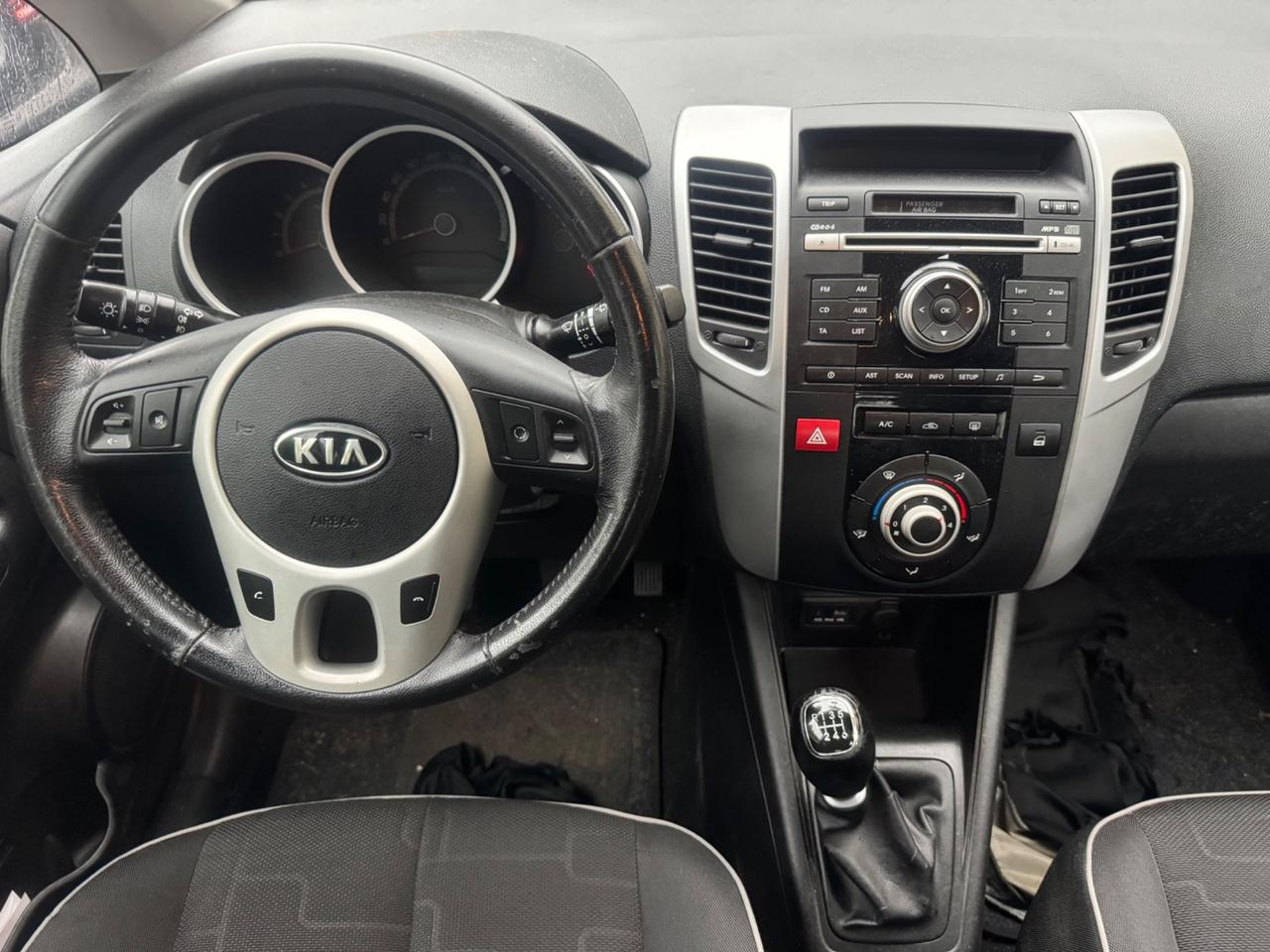 Kia Venga 1.4 CRDi 90CV neopaten garanzia 12 mesi