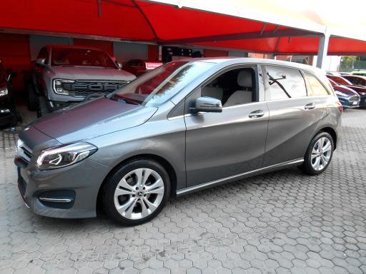 Mercedes B 180 BENZINA