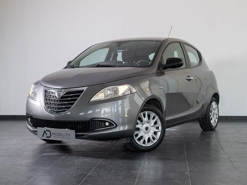 Lancia Ypsilon Ypsilon 1.2 69 CV 5 porte GPL Ecochic Silver