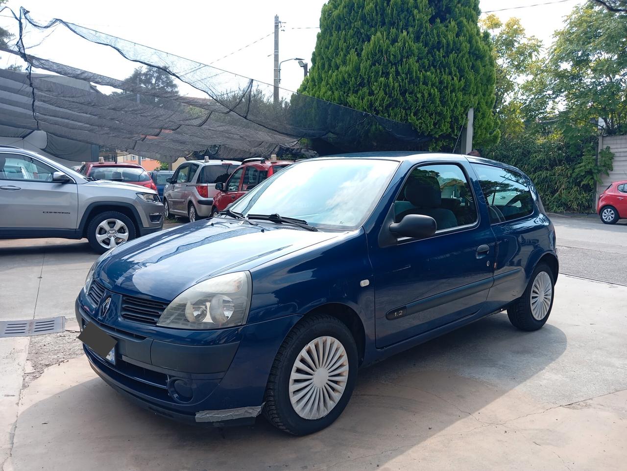 Renault Clio 1.2 16V cat 3 porte PERMUTE