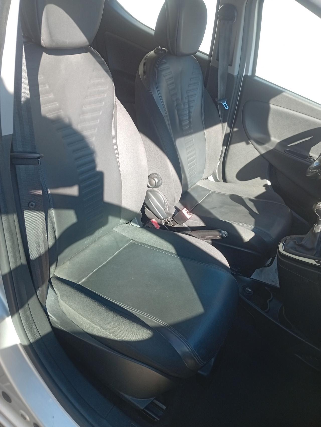 Lancia Ypsilon 1.3 MJT 16V 95 CV 5 porte S&S Platinum