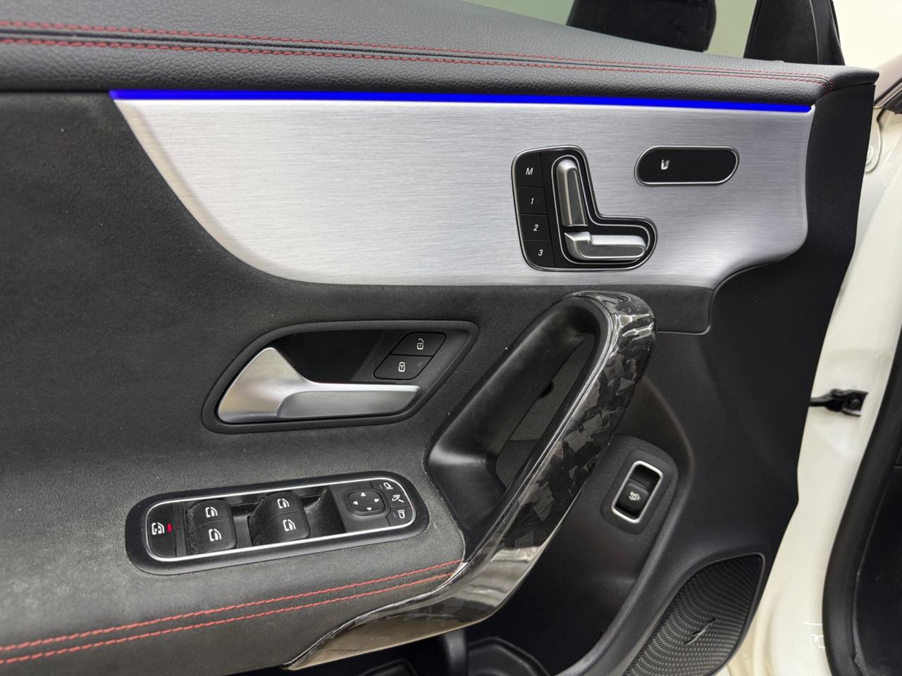 Mercedes CLA 200 d Automatic Premium luxury 45s