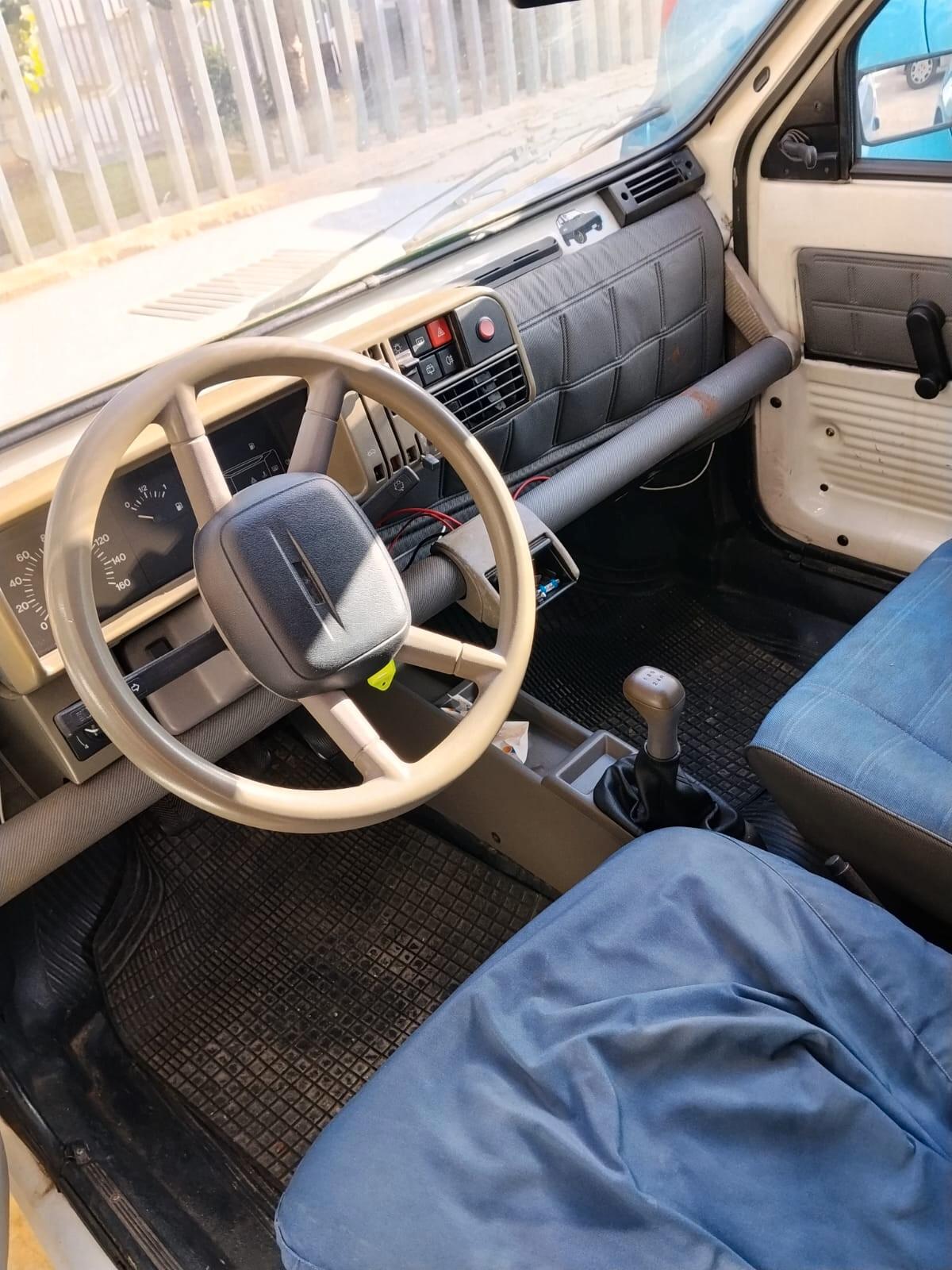 Fiat Panda 900 i.e. cat Jolly