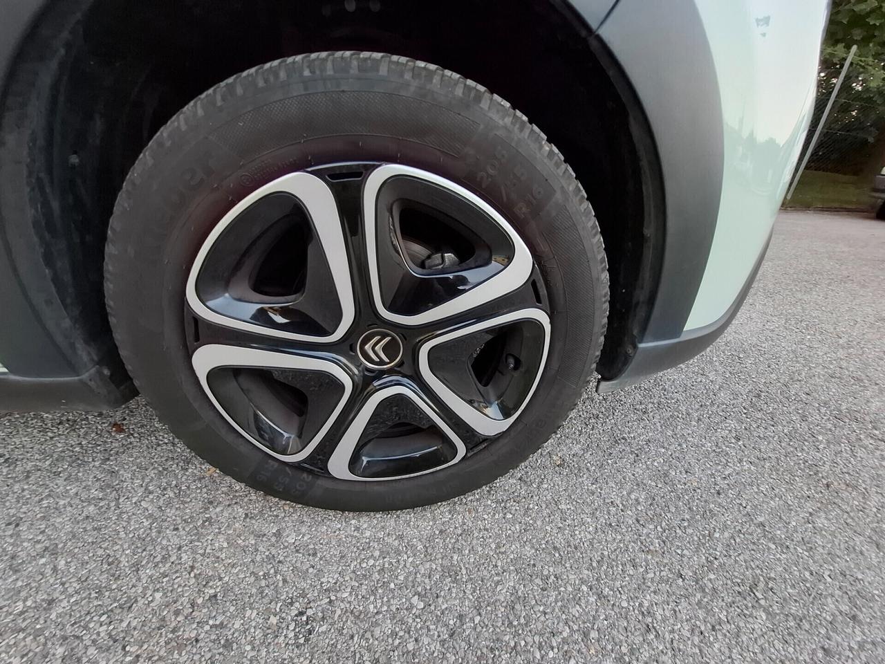 Citroen C3 PureTech 82 GPL Feel