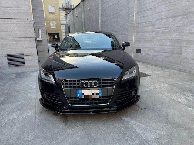 AUDI TT Coupé 2.0 TFSI S-LINE
