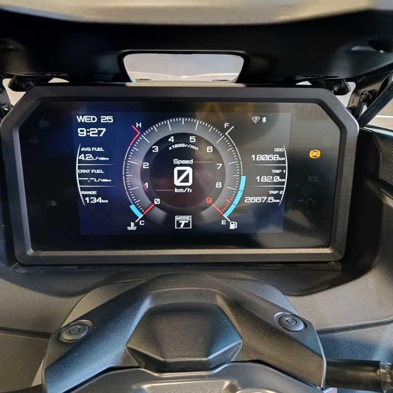 Yamaha T-Max 560 - 2024