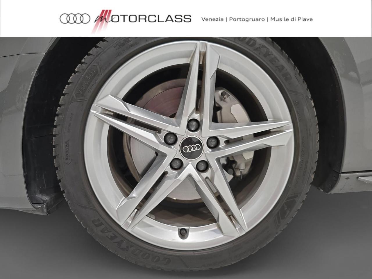 Audi A4 avant 40 2.0 tdi mhev 204cv s line edition quattro s tronic