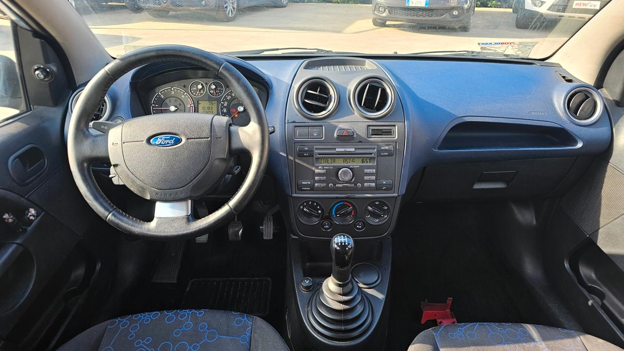 Ford Fiesta 1.4 TDCi 5p. Ghia
