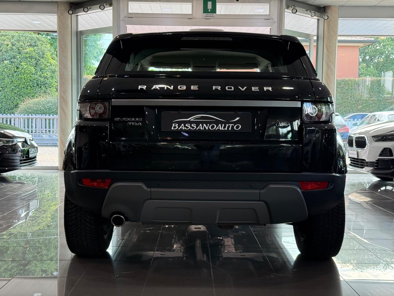 Land Rover Range Evoque 2.2 TD4 5p. Pure Tech Pack