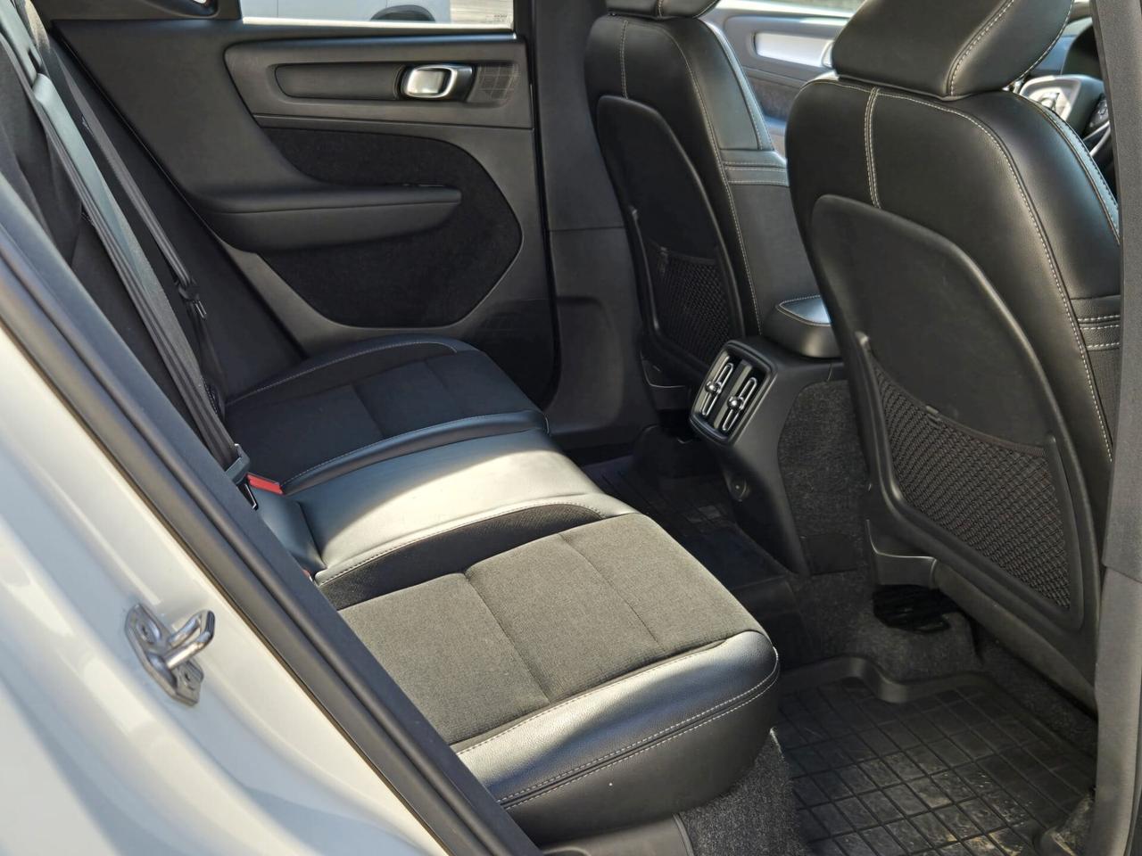 Volvo XC40 D3 Geartronic Business Plus