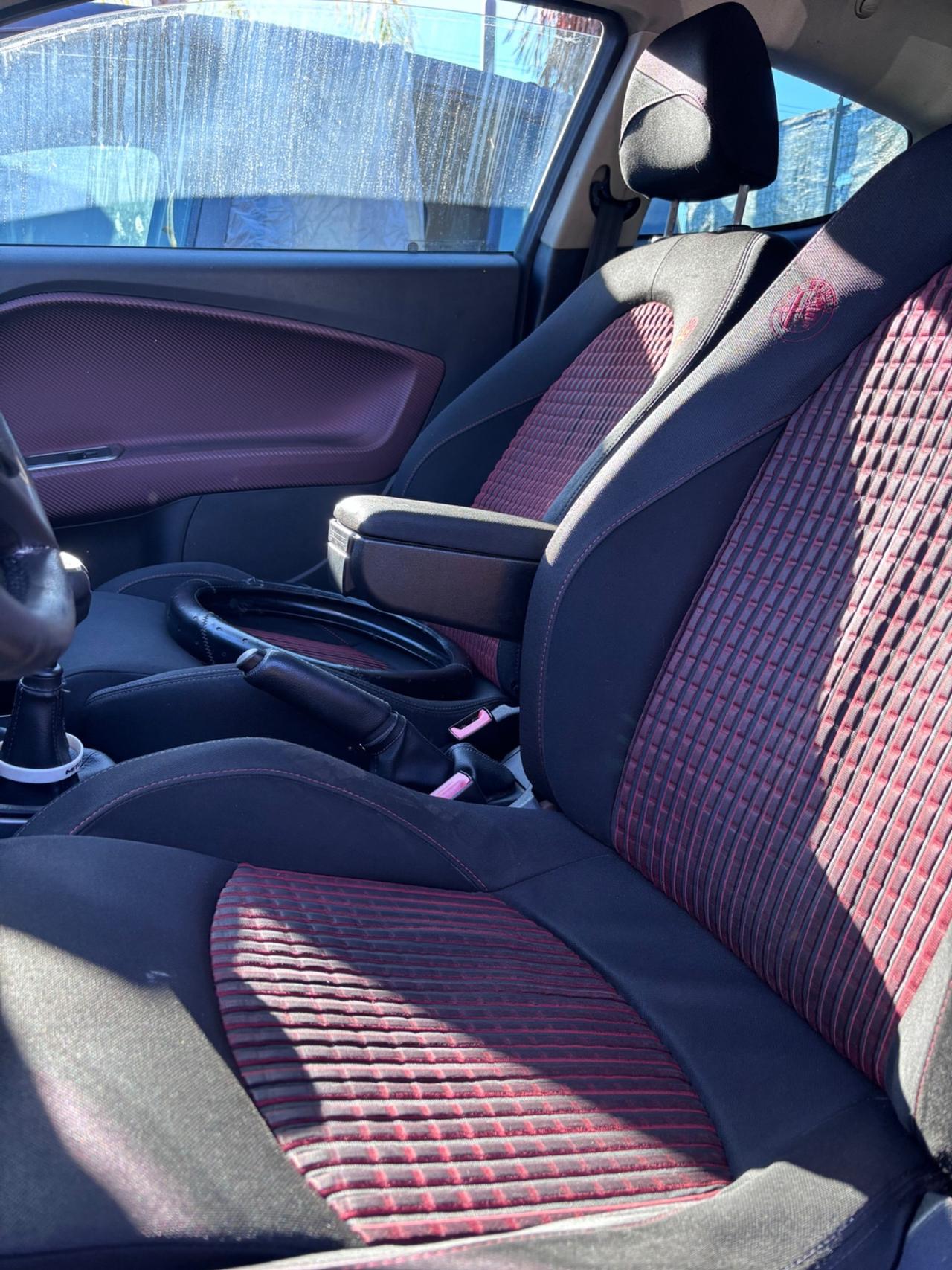 Alfa Romeo MiTo 1.4 T 120 CV GPL Distinctive Sport Pack