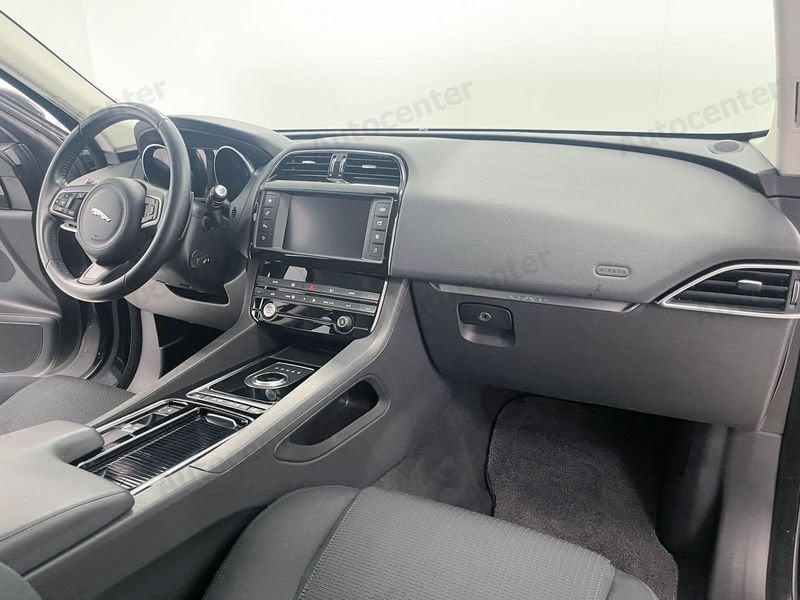 Jaguar F-Pace F-Pace 2.0d i4 Pure 180cv auto