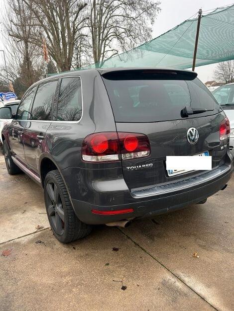 Volkswagen Touareg 3.0/240CV V6 TDI DPF tip.