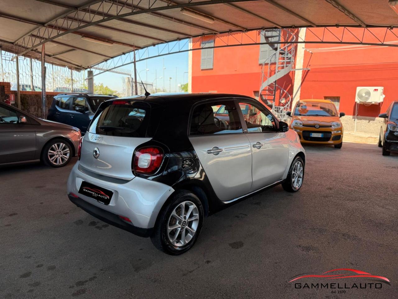 Smart ForFour 1.0 Youngster 71cv