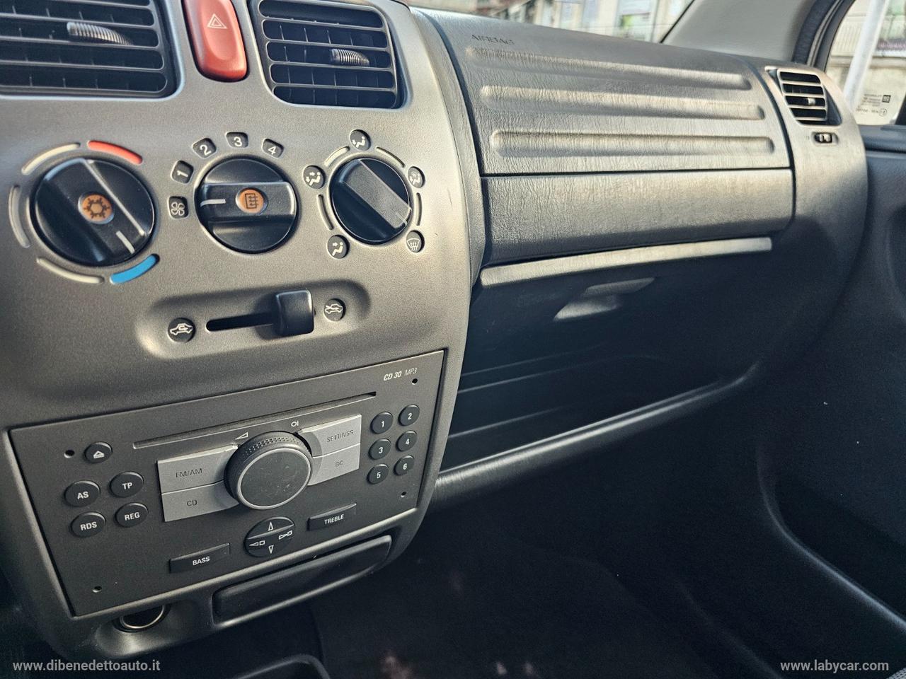 OPEL Agila 1.3 CDTI Edition