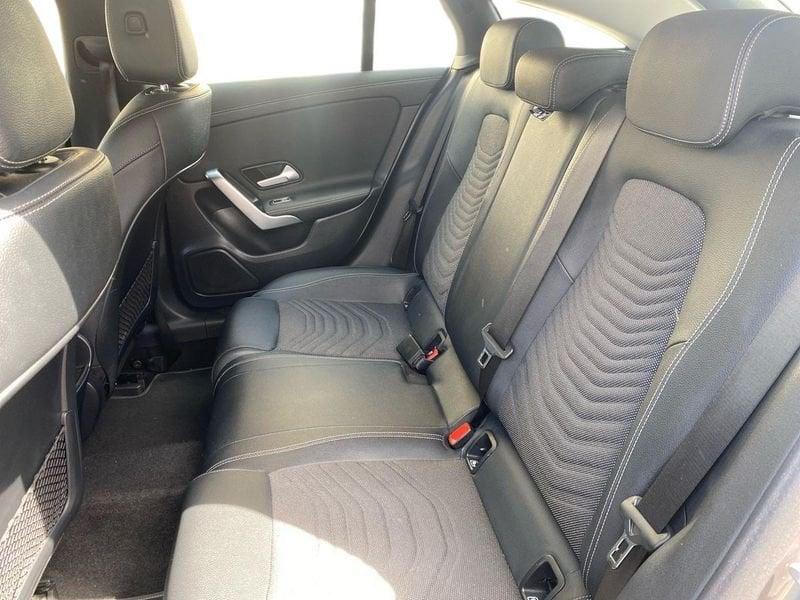 Mercedes-Benz CLA S.Brake CLA Shooting Brake 180 d Progressive Advanced auto