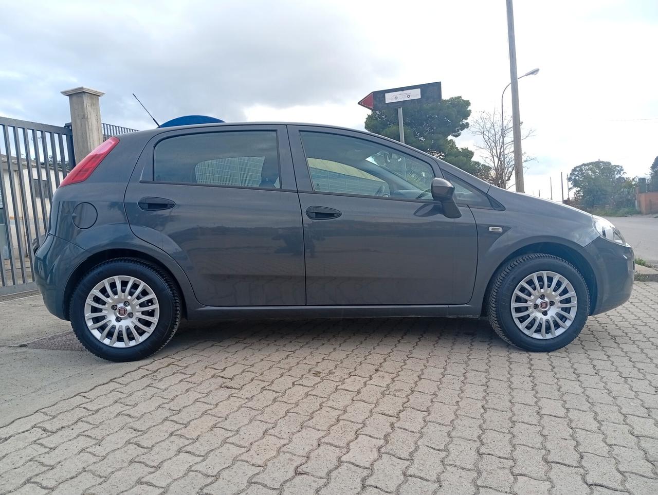 Fiat Punto 1.2 8V 5 porte Street