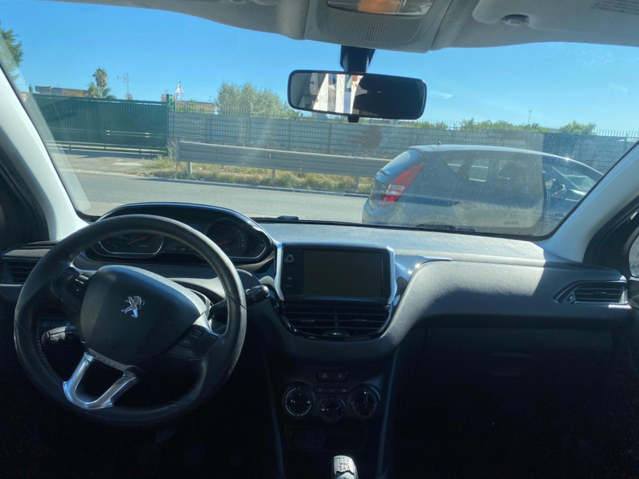 Peugeot 208 1.2 VTi 82 CV 3 porte Access
