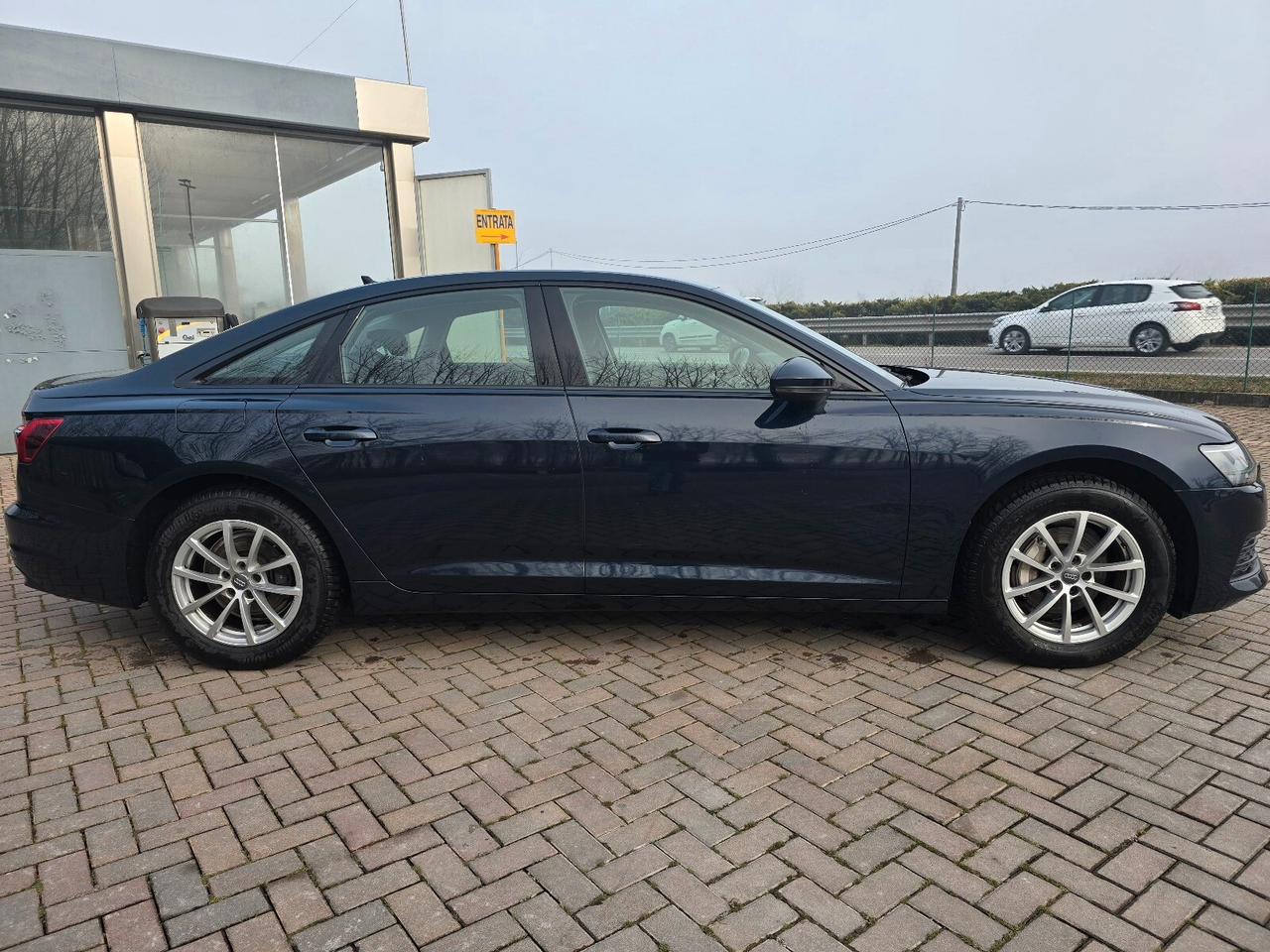 Audi A6 35 2.0 TDI S tronic Business Plus