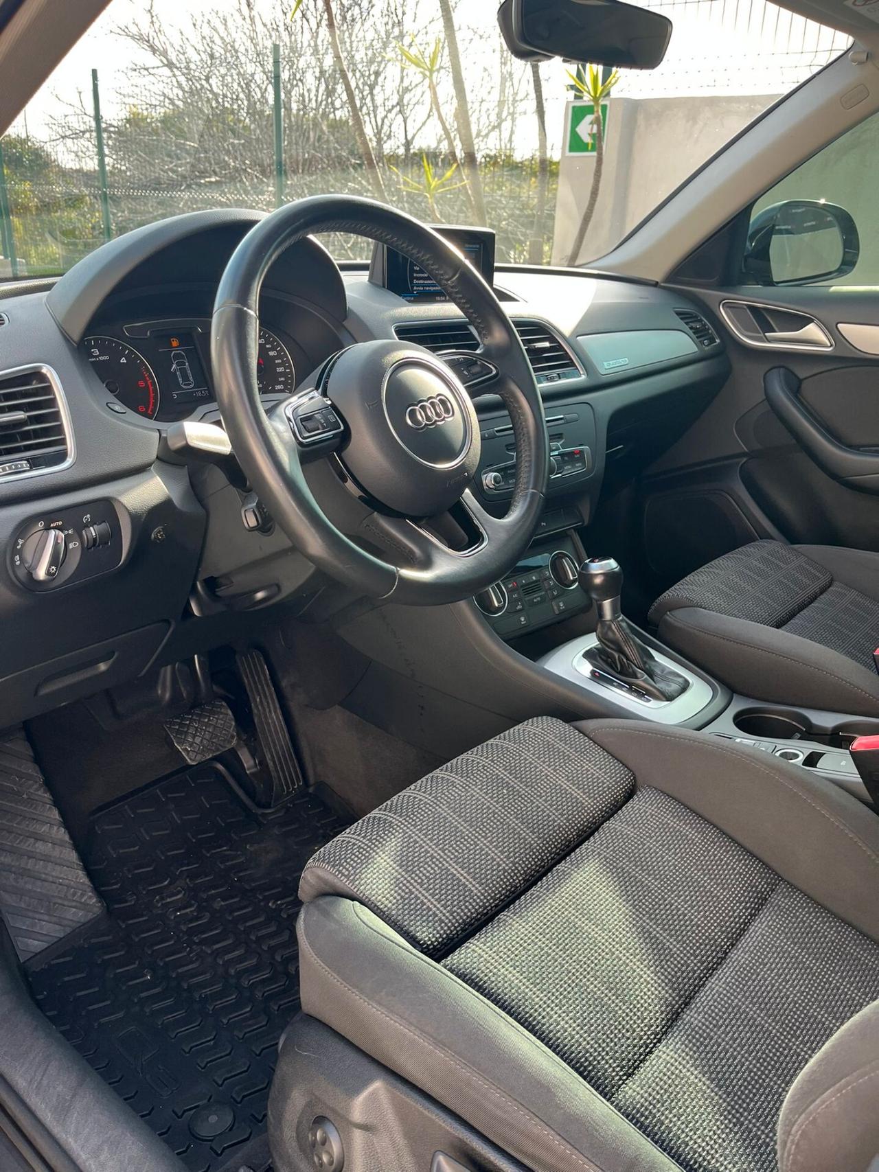 Audi Q3 2.0 TDI 150 CV quattro S tronic line Edition