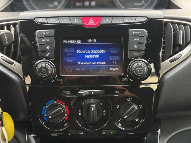 LANCIA Ypsilon 1.2 69 CV 5P. Gold