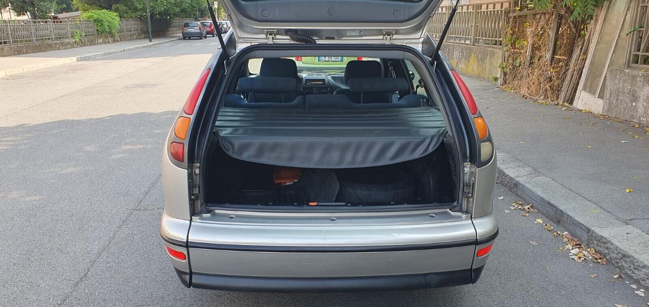 Fiat Marea 1.6i 16V cat Weekend ELX
